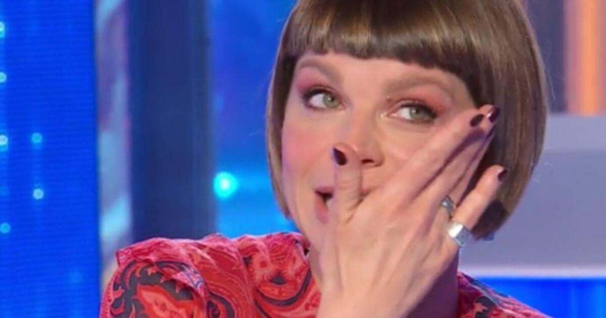 Alessandra Amoroso si rifiuta di farlo: è polemica