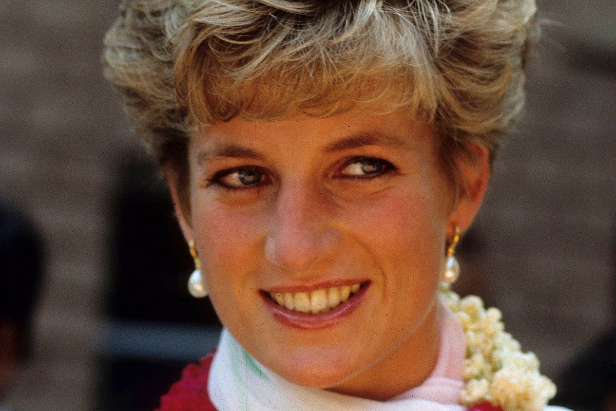 Il “Revenge Dress” di Lady Diana? Ora possiamo averlo tutte
