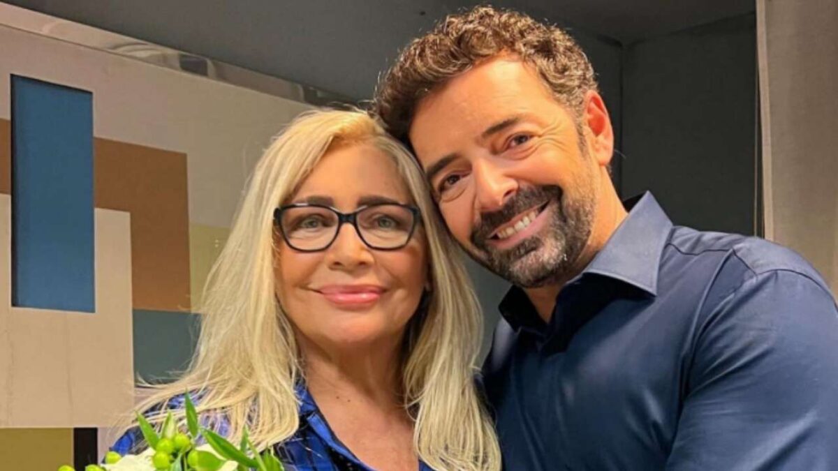 Mara Venier di nuovo all’altare: Alberto Matano le ha chiesto di…