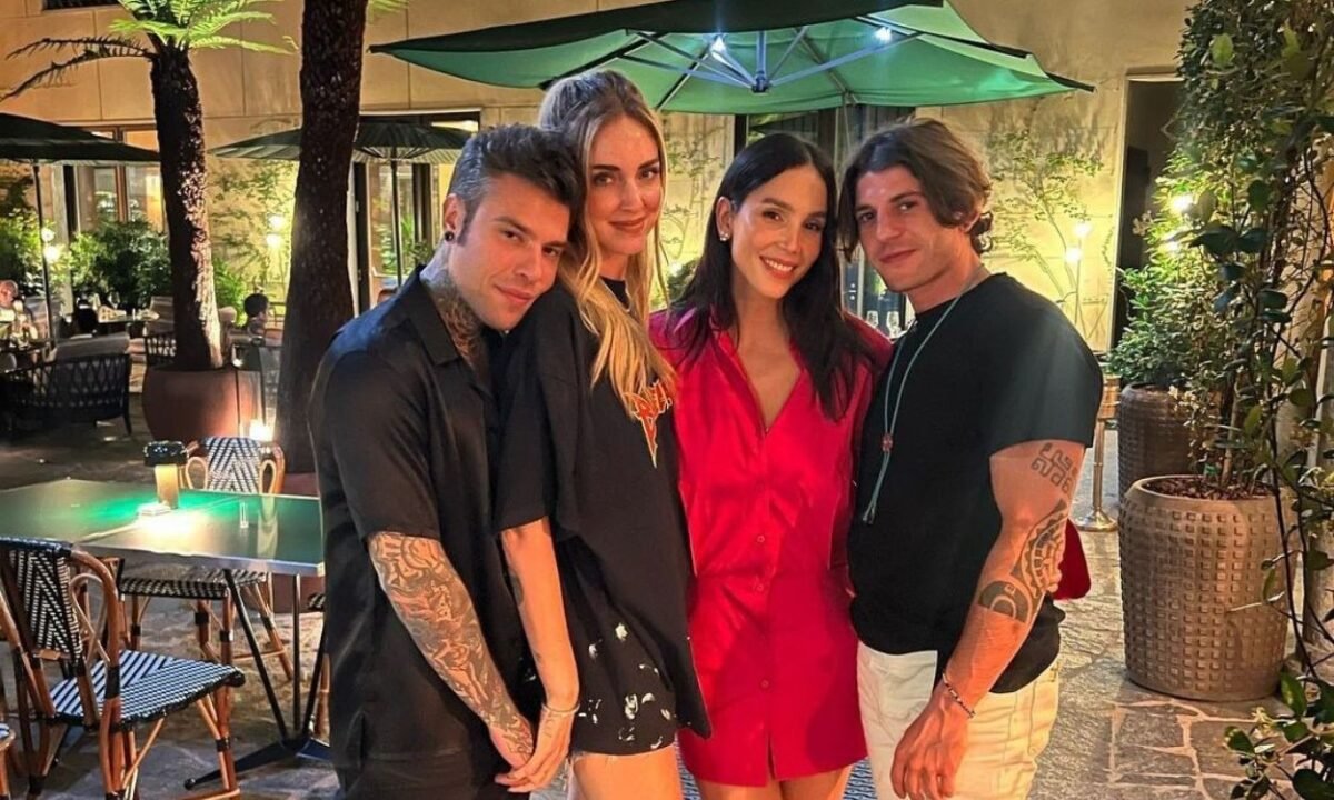 Rkomi e Paola di Benedetto insieme: Fedez li smaschera
