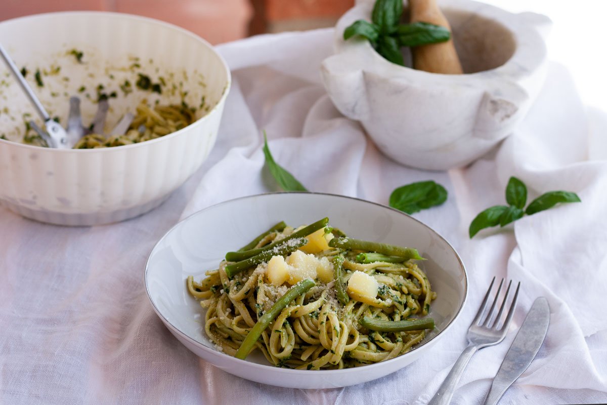 Trenette al pesto con patate e fagiolini