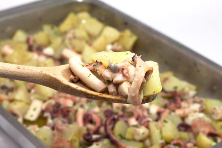 Anelli di calamari con patate rosse
