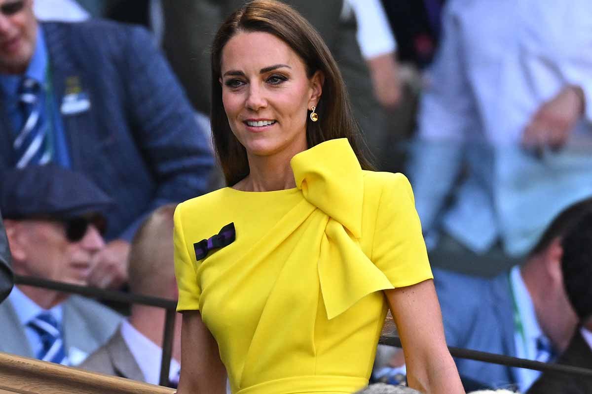 Kate Middleton in giallo illumina Wimbledon