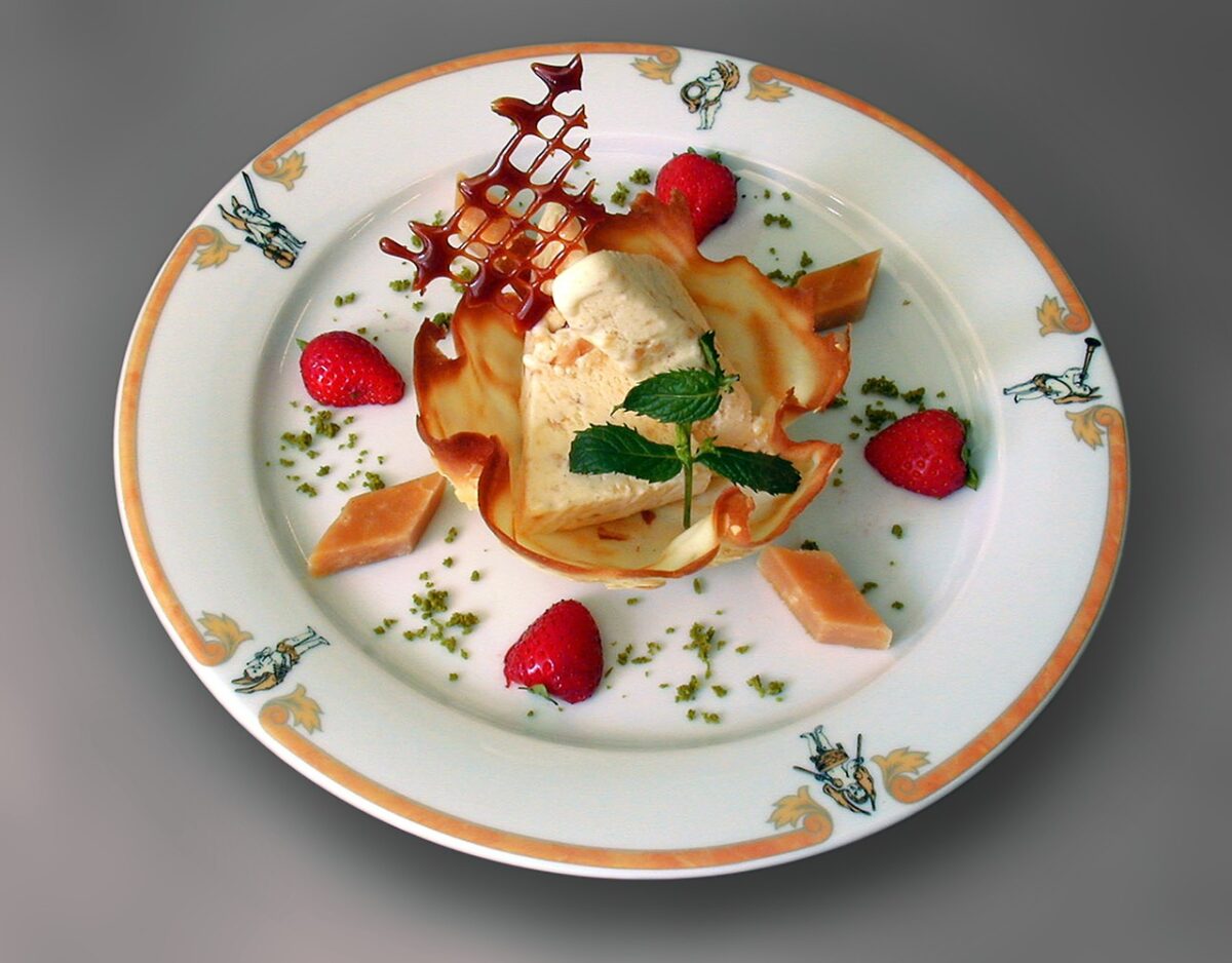 Semifreddo, Mandorle