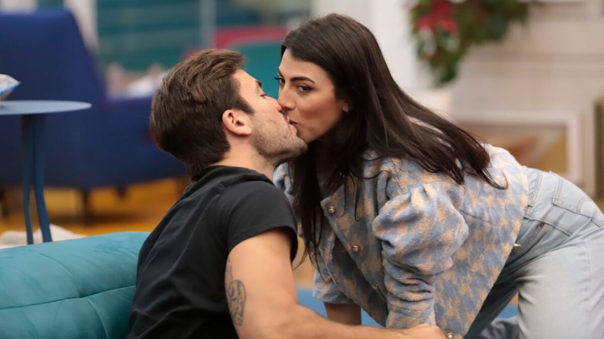 Grande Fratello: tutte le love story nate nella Casa