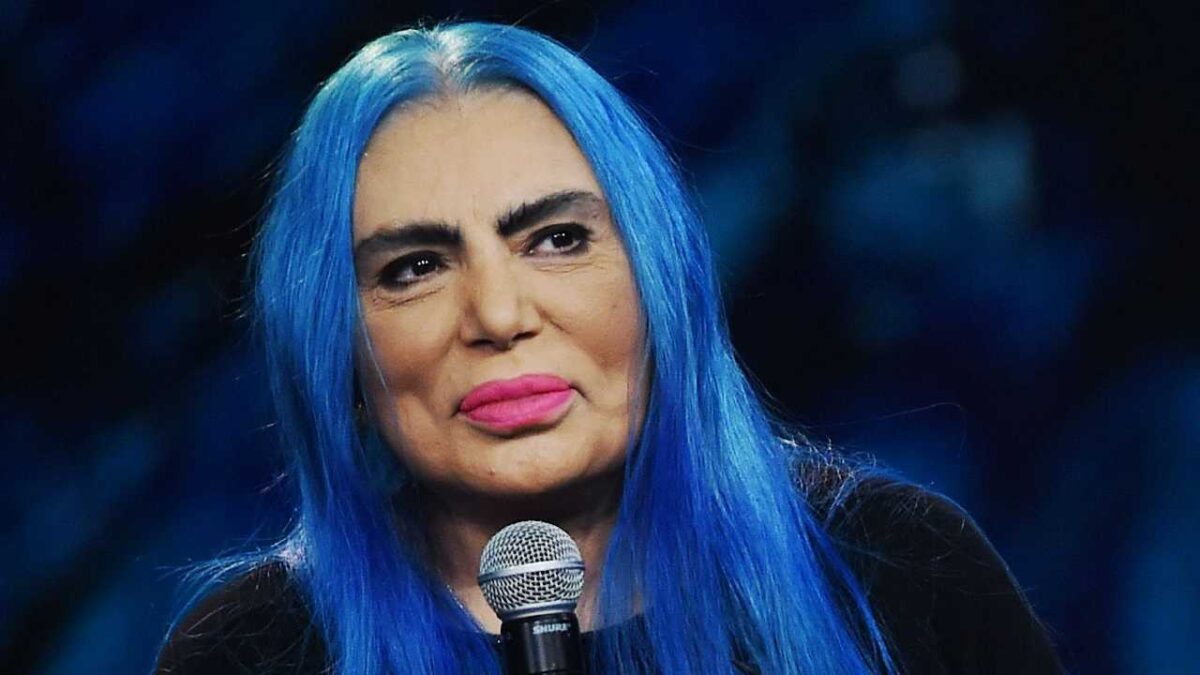 Loredana Bertè sta male: l’annuncio su Instagram