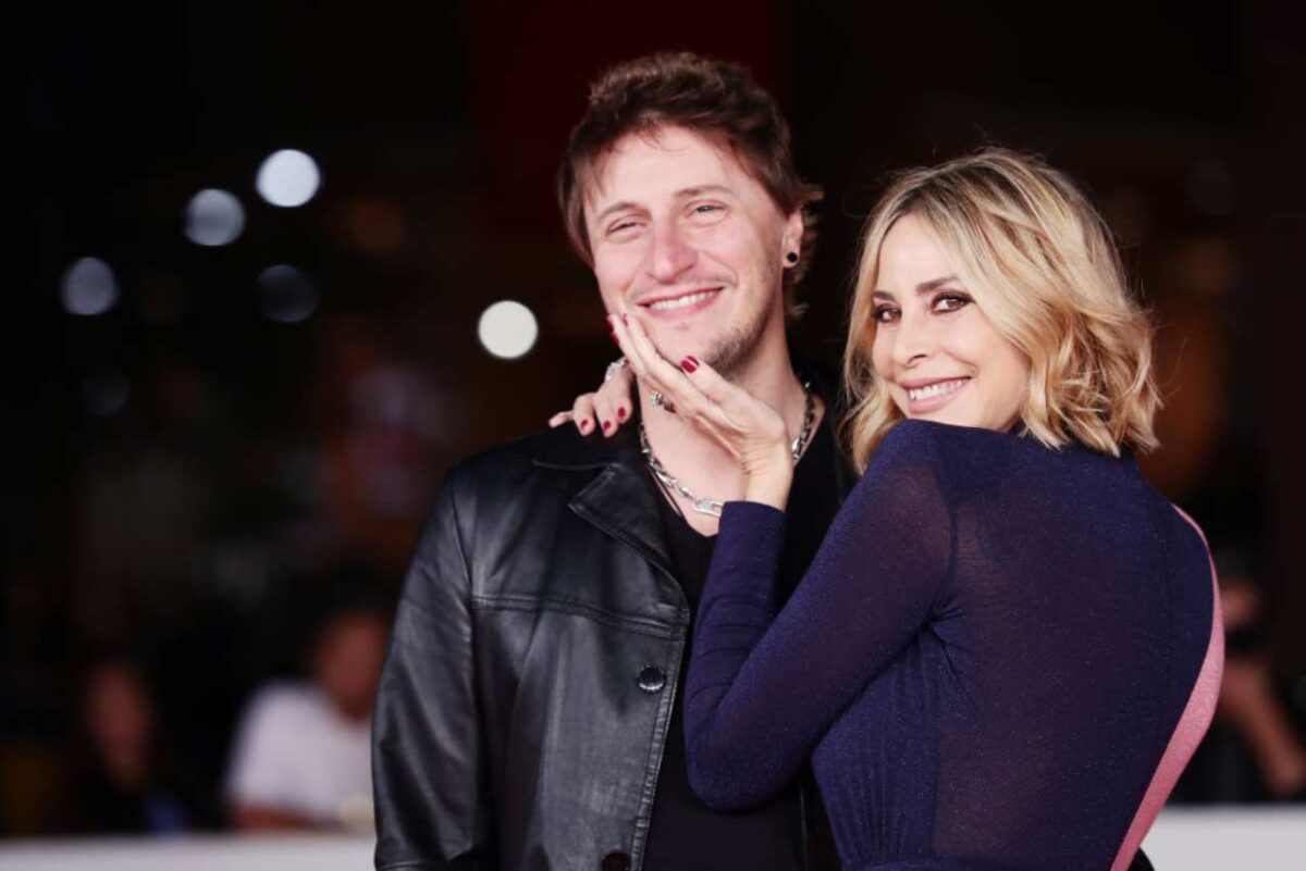 Stefania Orlando, dov’è finito il marito? Sui social si vocifera che…