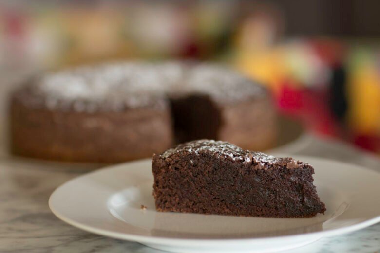 Torta cioccolatosa con yogurt