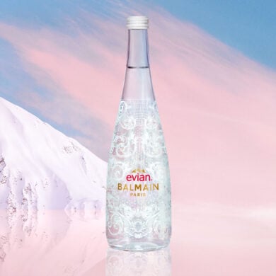 Evian x Balmain: la nuova limited edition dell'acqua francese (foto uff. stampa)