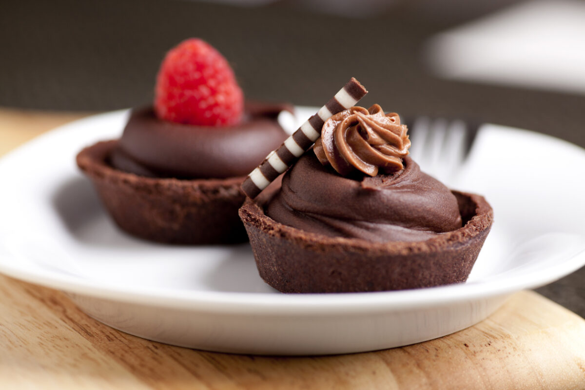 Tartellette con ganache al cioccolato fondente
