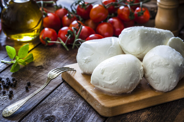 Quali formaggi si possono mangiare anche se si è a dieta?