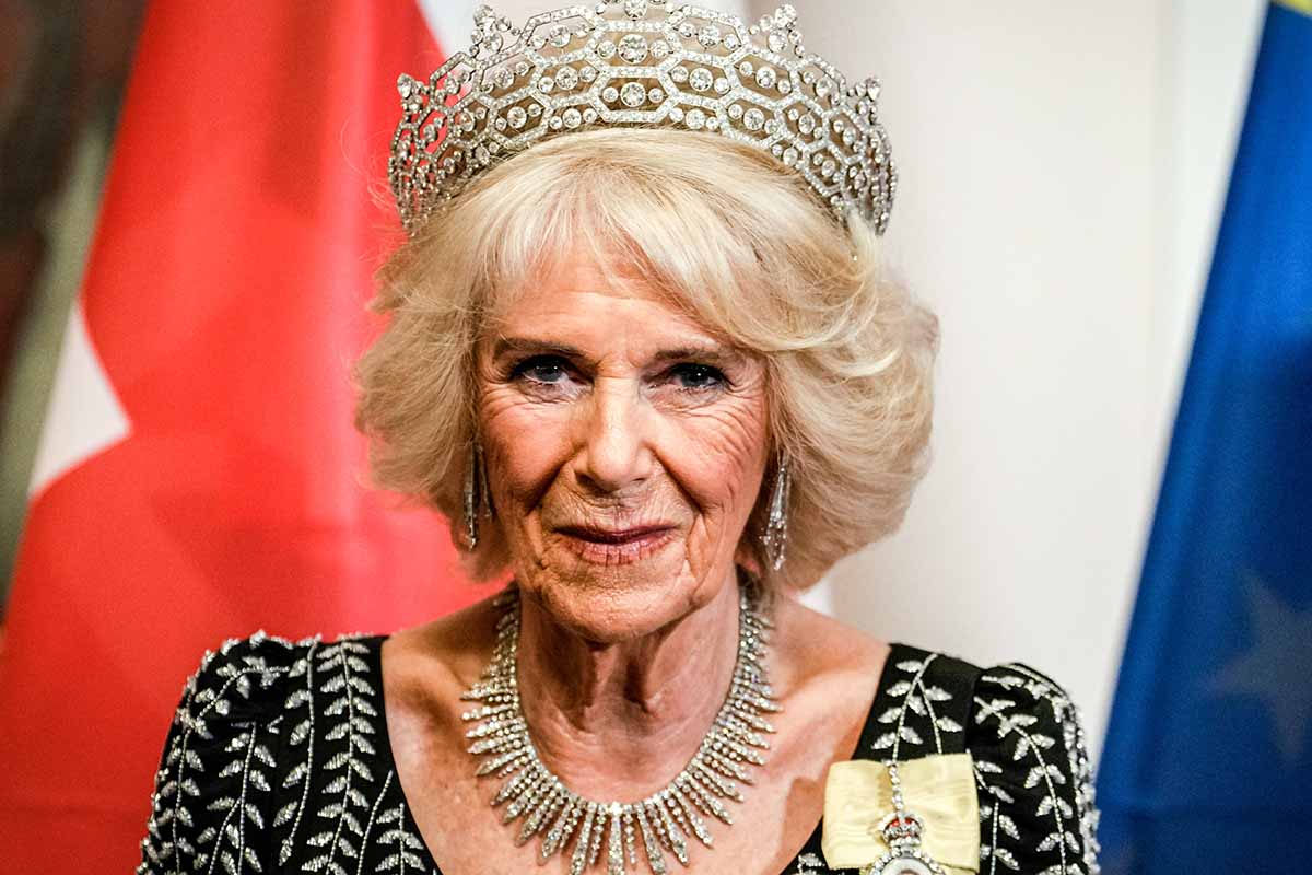 Regina Camilla, ecco chi la vestirà per l’incoronazione