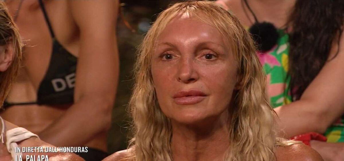 Isola dei famosi: incidente per Fiore Argento, come sta?
