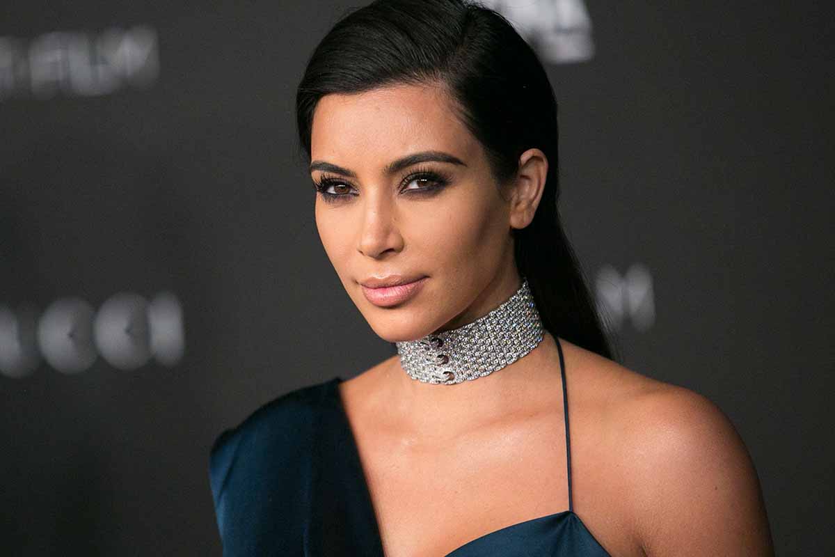 Kim Kardashian rilancia il trend Hello Kitty