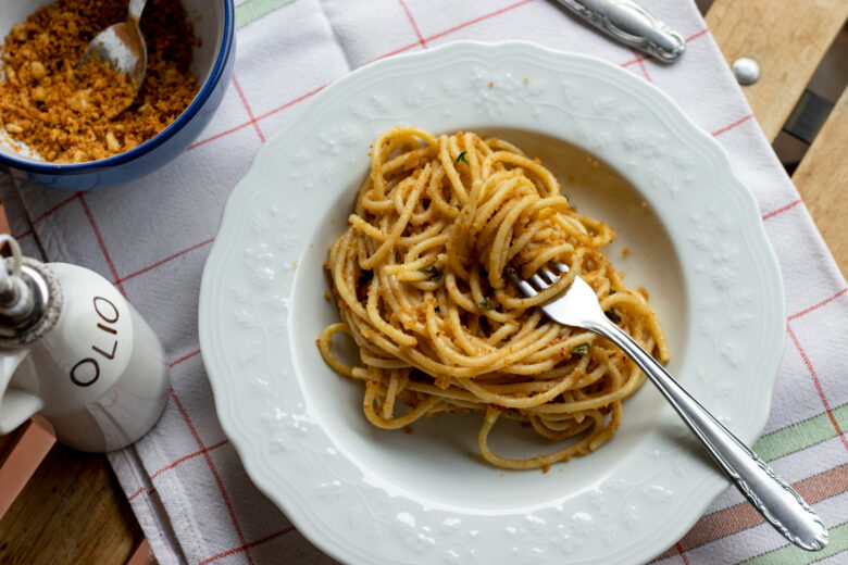 Spaghetti ca muddica atturrata