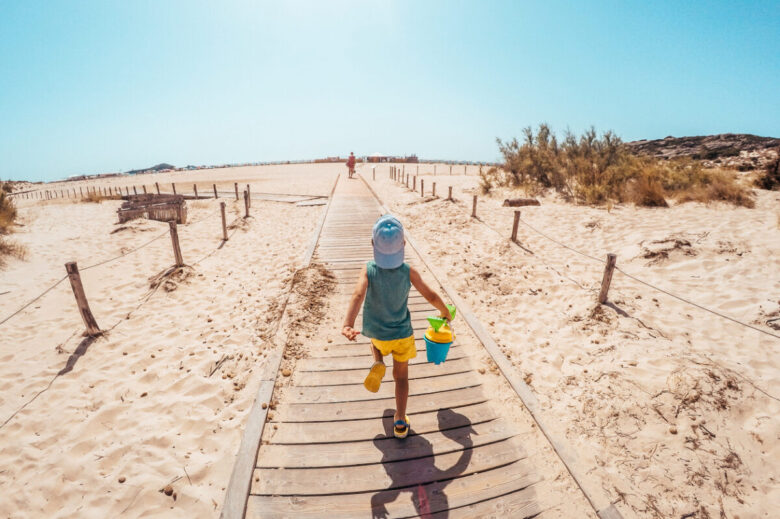 Viaggiare in famiglia è possibile: 10 posti da visitare con i figli in Italia