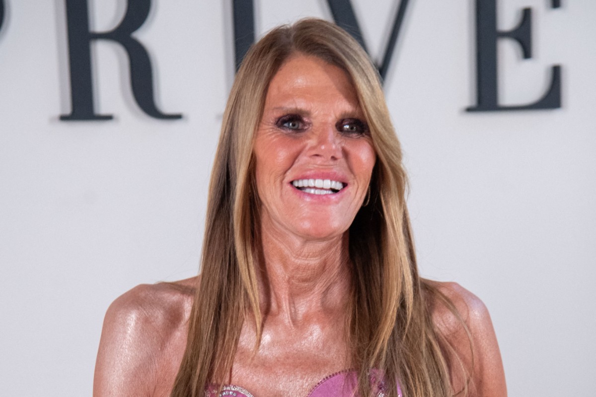 Anna Dello Russo diventa stilista: il lancio della collezione a Milano