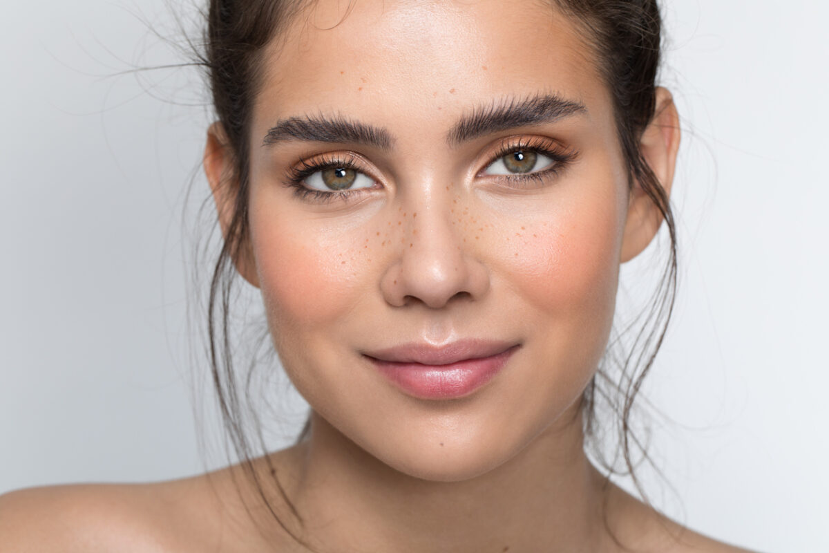 Trucco naturale: come truccarsi con effetto naturale