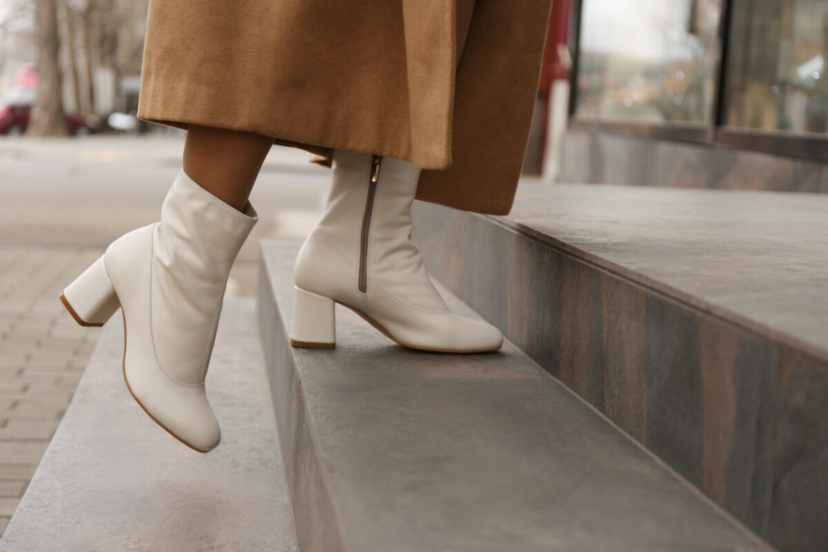 Scarpe bianche: come abbinarle