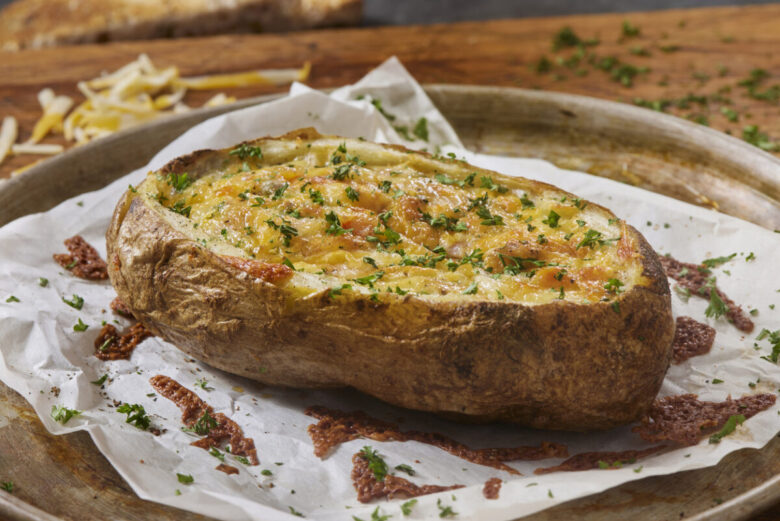 Barchette di patate prosciutto e formaggio