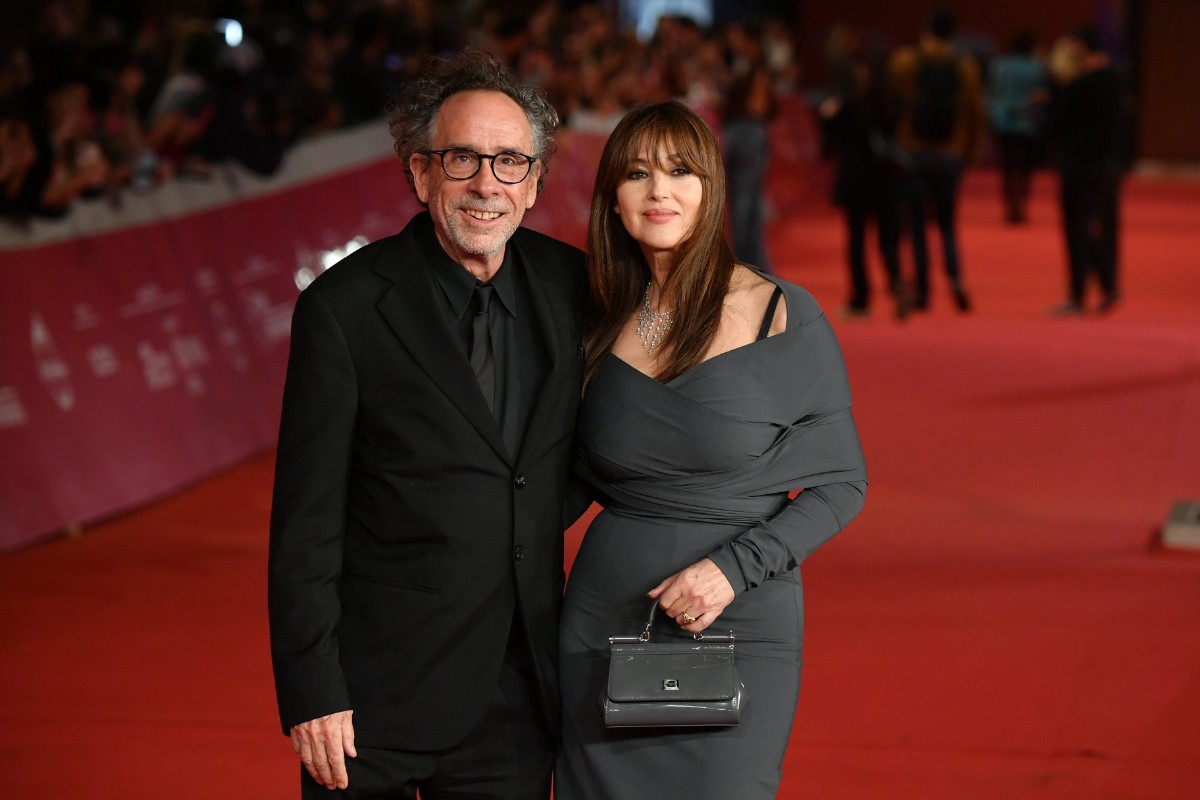 Monica Bellucci risplende alla Festa del cinema di Roma con Tim Burton