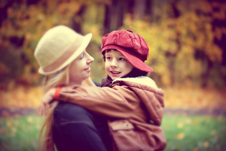 Mamma e figlio (Pixabay)