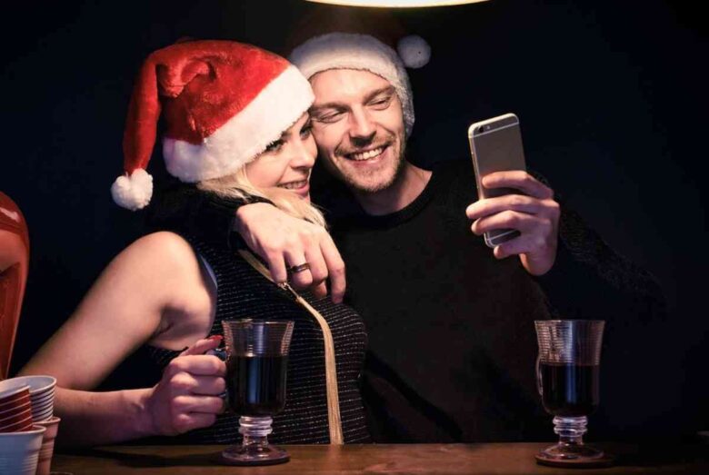 Una coppia a Natale (ph Pixabay)