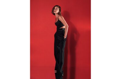 Hailey Bieber (ph. ufficio stampa Calvin Klein, foto di James Brodribb)