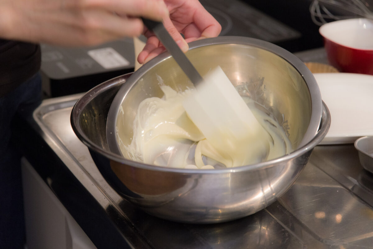 Tortino con cuore caldo al cioccolato bianco