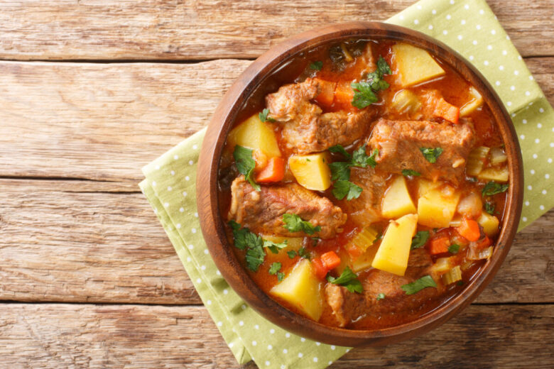 Spezzatino di vitello al sugo