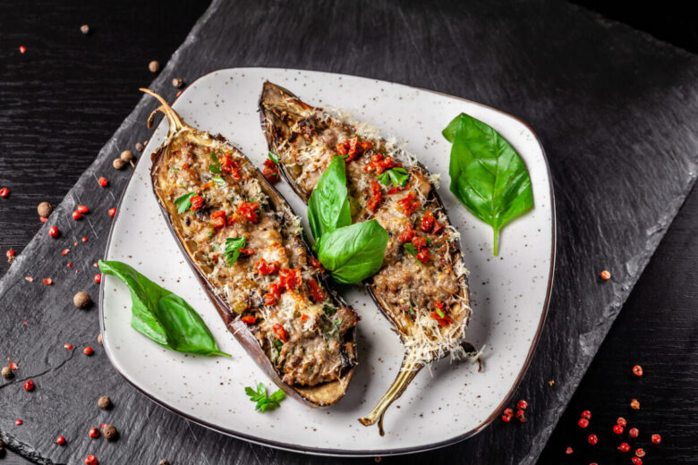 Melanzane ripiene vegetariane in padella