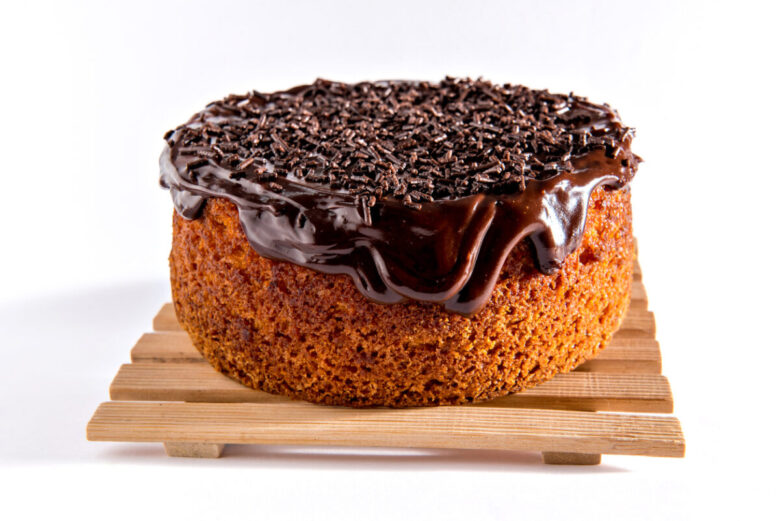 Torta di carote al cioccolato