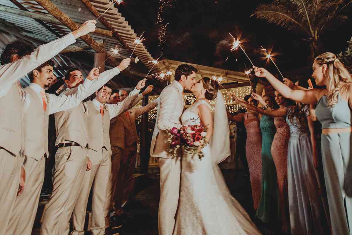Una festa di matrimonio (ph Unsplash)
