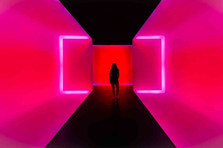 Una casa fluo (ph Unsplash)