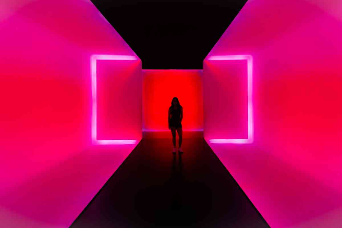 Una casa fluo (ph Unsplash)