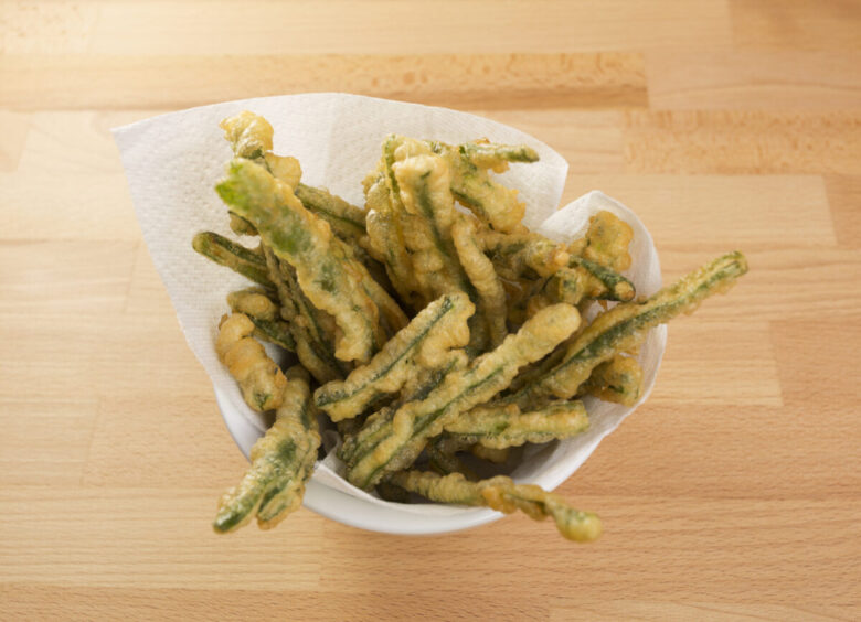 Fagiolini fritti per un aperitivo gustoso