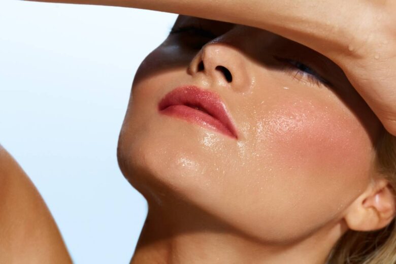 Una donna con la pelle bagnata (ph iStock)