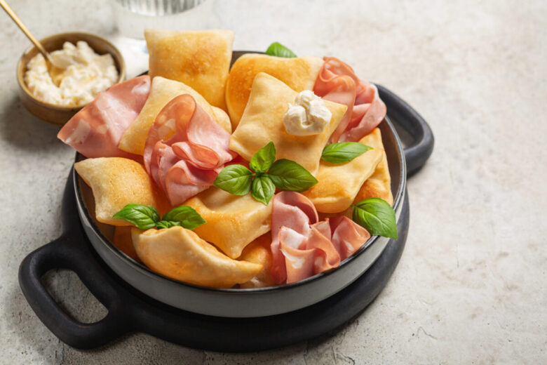 Pizza fritta romagnola: la ricetta della tradizione