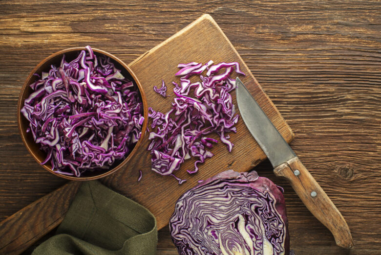 Pesto di cavolo viola e noci