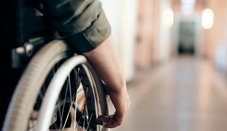 Sedia a rotelle (Pixabay) - unadonna.it