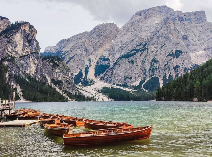 Lago di Braies (Pexels) - unadonna.it