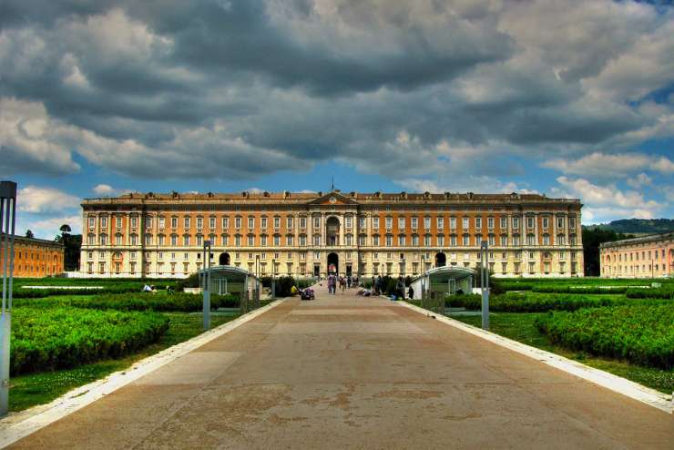 Piazza Carlo di Borbone Caserta