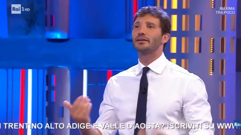Stefano De Martino ad Affari tuoi - unadonna.it - 20251020