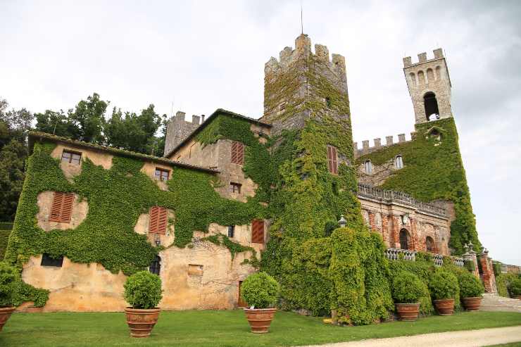 Villa di Celsa, castello